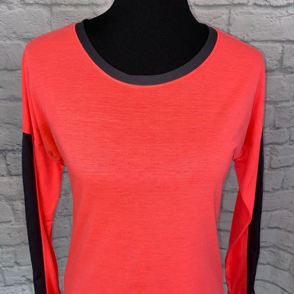 Avia women S Longsleeve Crewneck activewear top w/mesh side sleeves orange/black - Picture 10 of 13